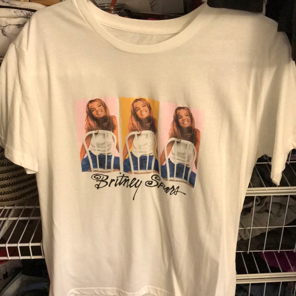 🌸 2 NEW WITH TAGS BRITNEY SPEARS TSHIRT🌸